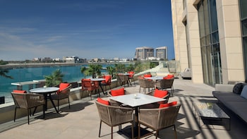 intercontinental residences abu dhabi an ihg hotel