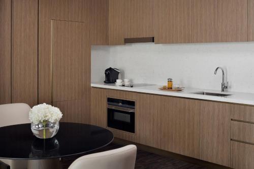intercontinental residences abu dhabi an ihg hotel
