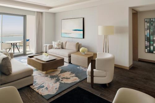 intercontinental residences abu dhabi an ihg hotel