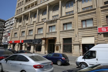 smiths boutique hotel