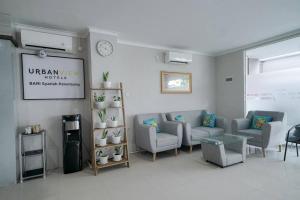 urbanview hotel bari syariah palembang