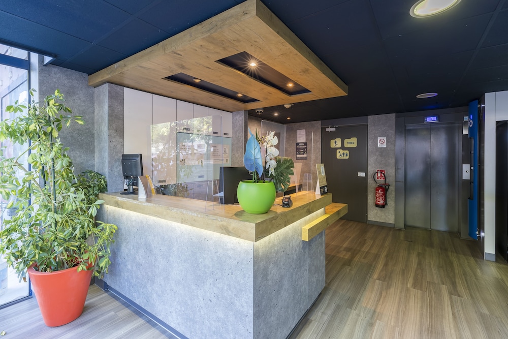 B&B Hotel Troyes Centre,Chaumont>>Aube,2 star