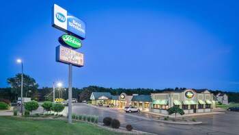 best western tomah hotel