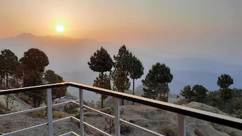 corbett hill resort by royal collection hotels