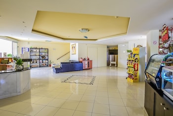 timos hotel