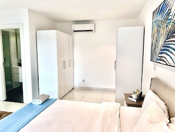 embassy gardens apartment