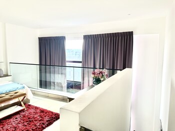 embassy gardens apartment