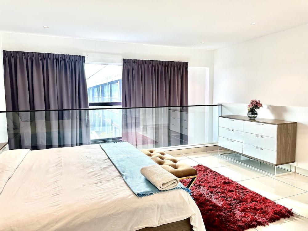 embassy gardens apartment