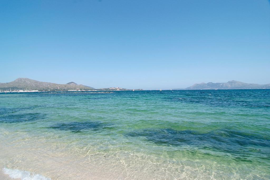 hotel illa dor and club apartaments