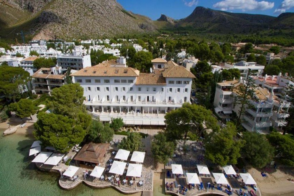 hotel illa dor and club apartaments