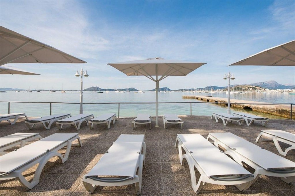 hotel illa dor and club apartaments