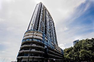 jesselton quay by pinstay