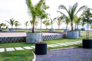 jesselton quay by pinstay