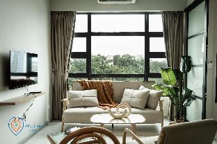 jesselton quay by pinstay