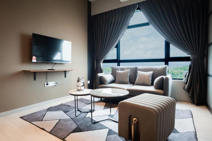 jesselton quay by pinstay