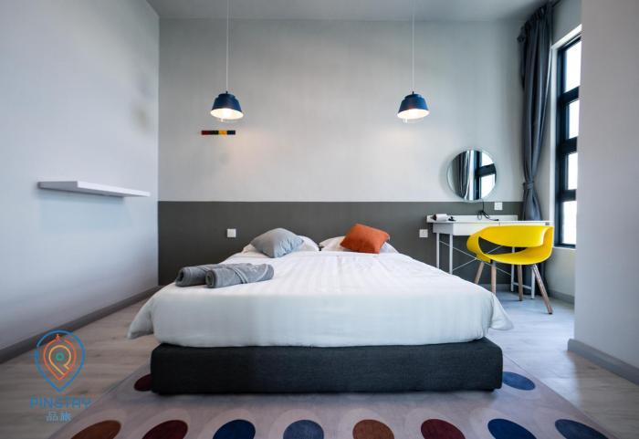 jesselton quay by pinstay