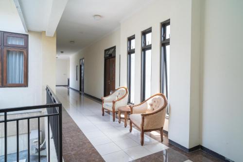 urbanview hotel de kopen malang