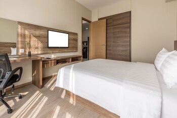 grande valore hotel and serviced apartment