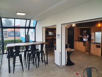 Kyriad Direct Orleans - Olivet - La Source,Olivet>>Loiret,2 star