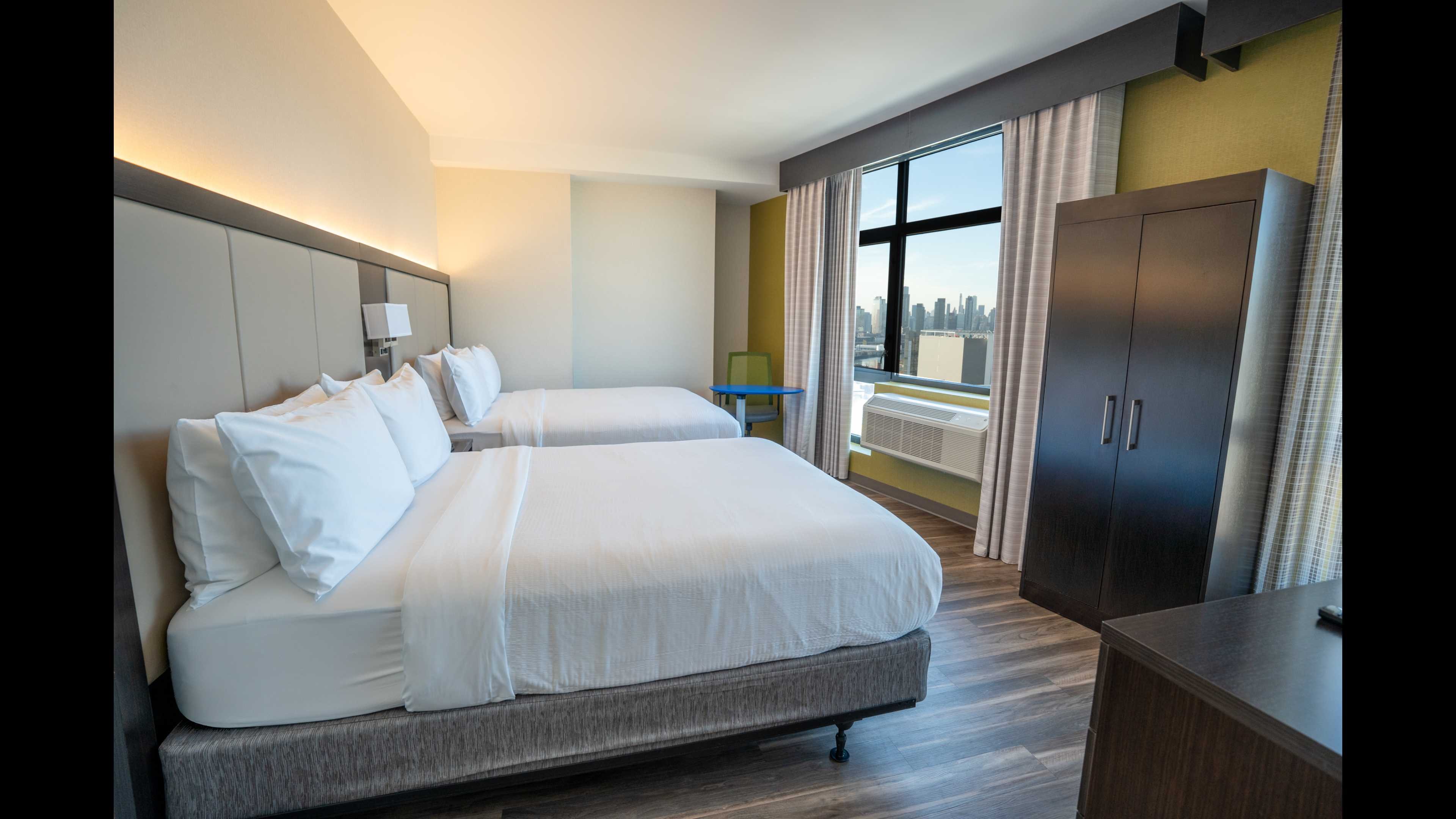 holiday inn express long island city e new york