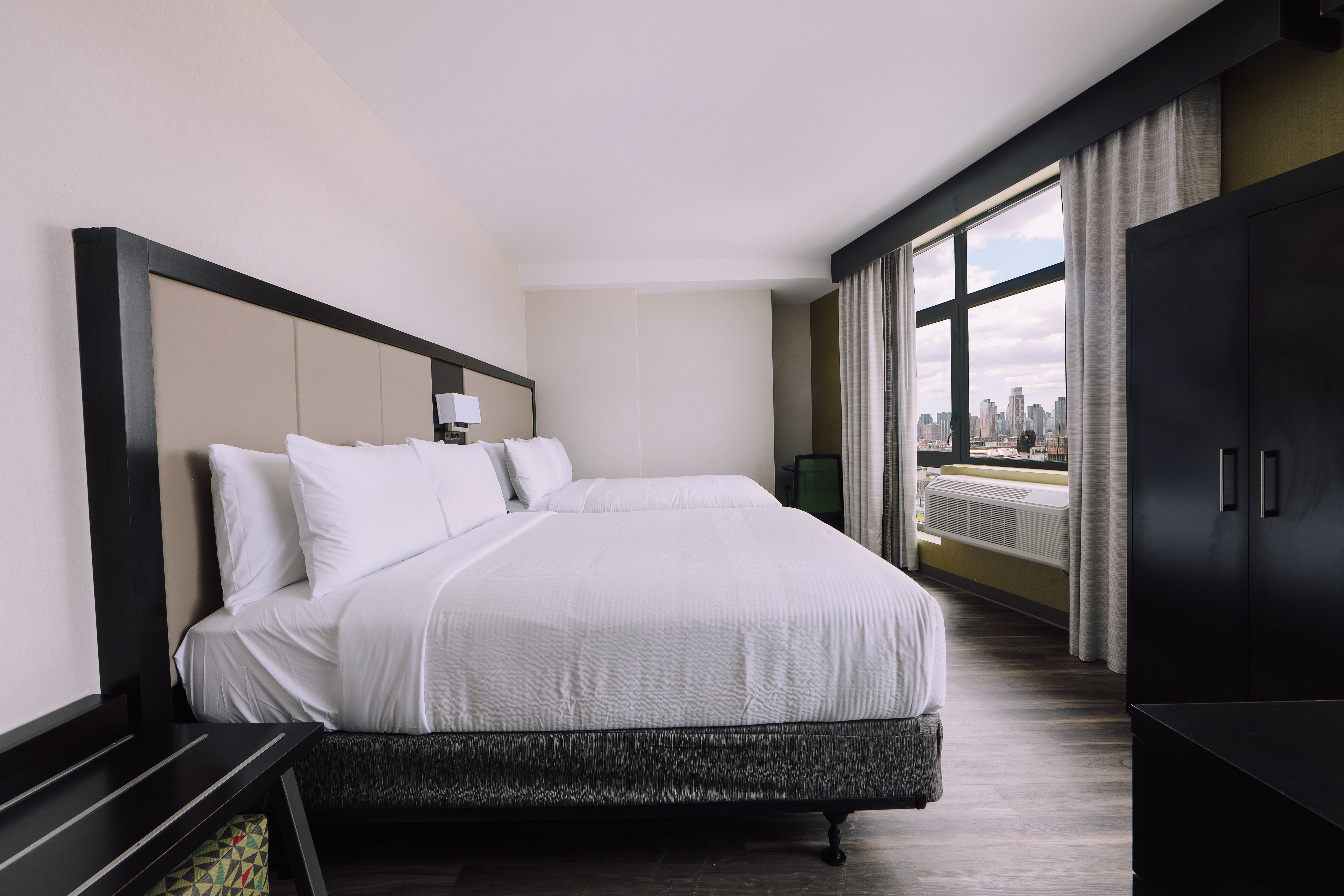 holiday inn express long island city e new york