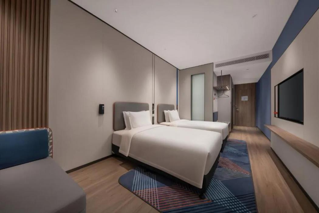 holiday inn express shenzhen futian center an ihg hotel