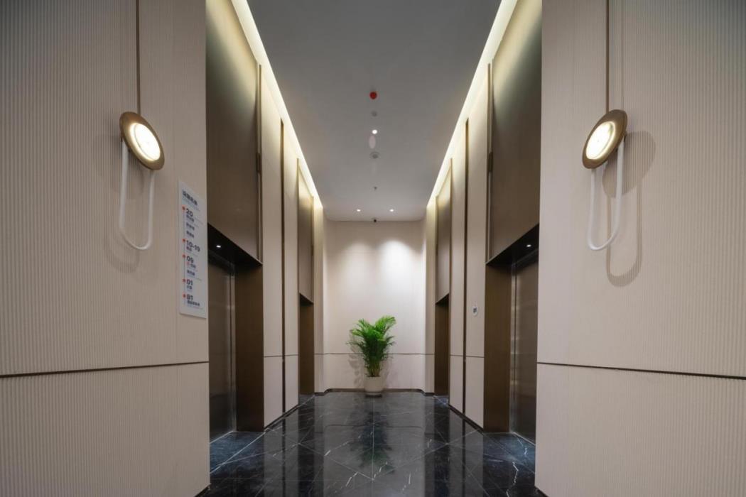 holiday inn express shenzhen futian center an ihg hotel