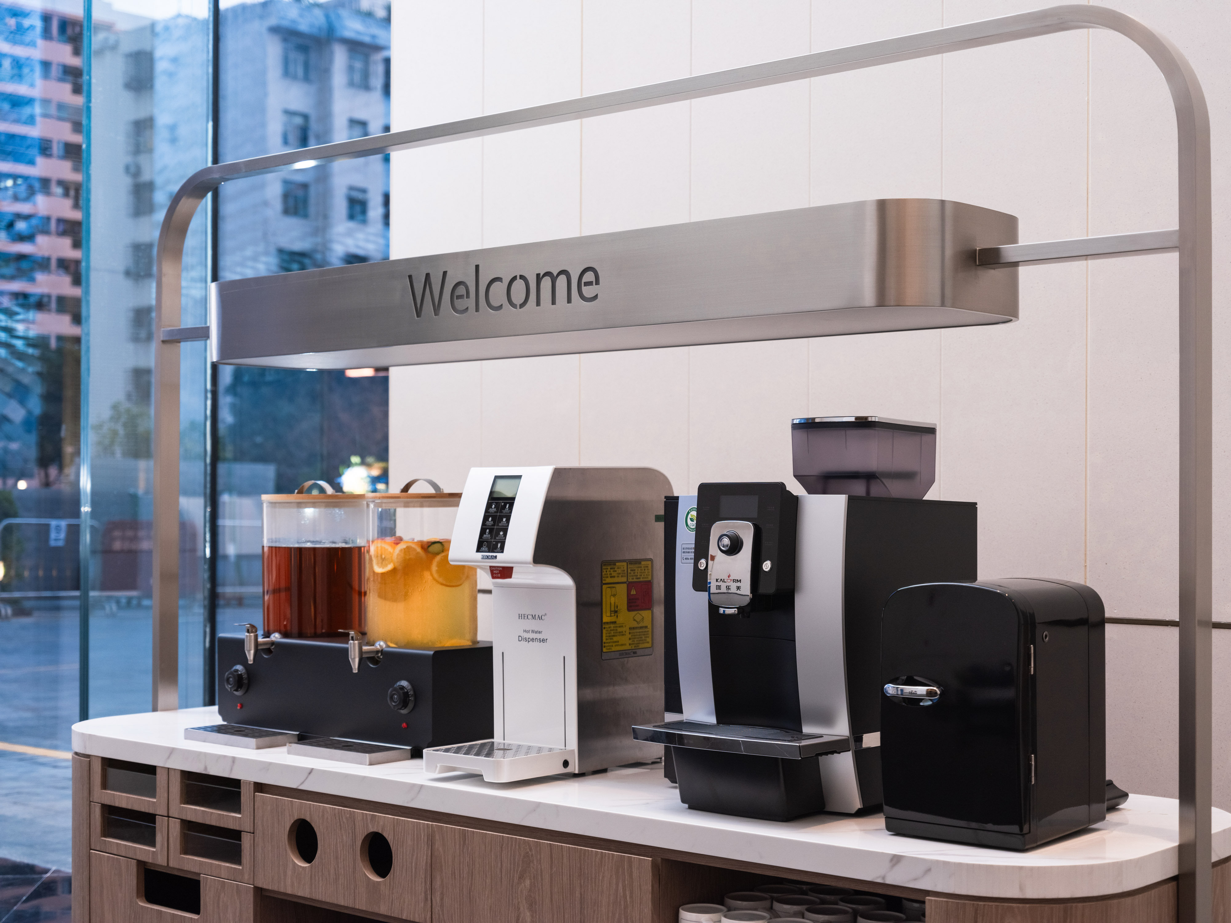 holiday inn express shenzhen futian center an ihg hotel