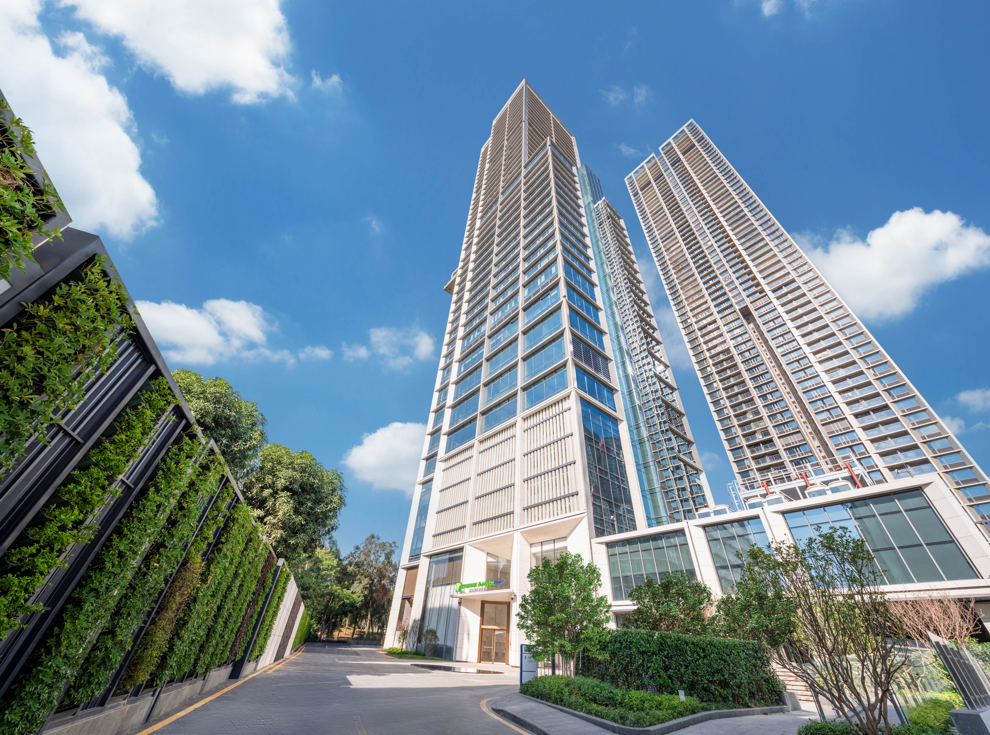 holiday inn express shenzhen futian center an ihg hotel