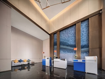 holiday inn express shenzhen futian center an ihg hotel