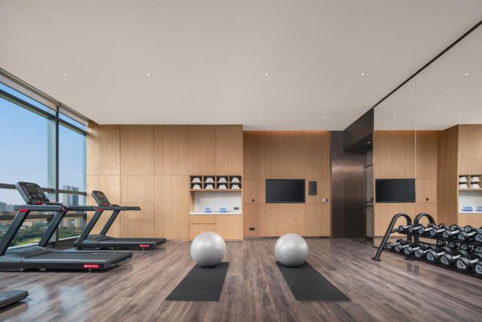 holiday inn express shenzhen futian center an ihg hotel