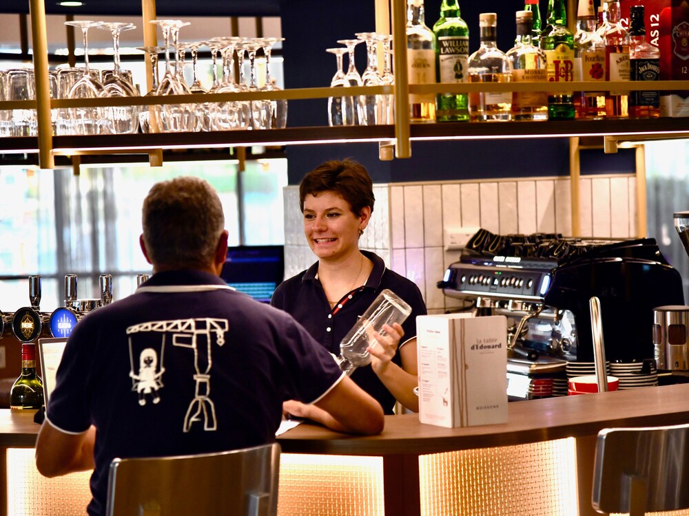 hotel ibis budget nantes reze aeroport