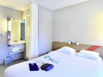 hotel ibis budget nantes reze aeroport