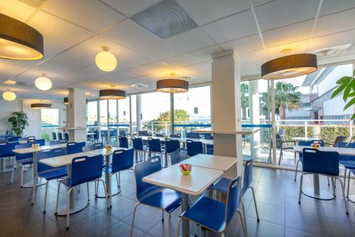ibis budget marseille lestaque