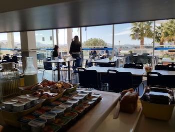 ibis budget marseille lestaque
