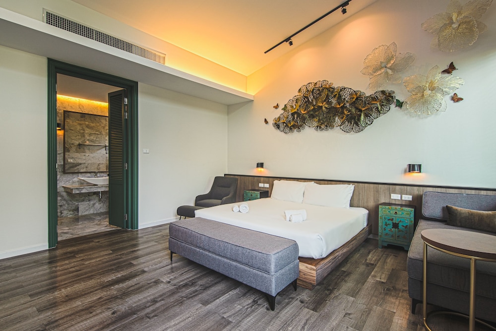 lumphawa amphawa resort