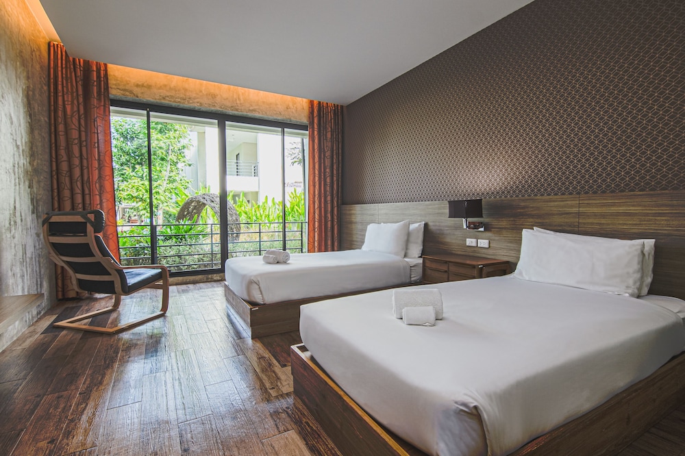 lumphawa amphawa resort