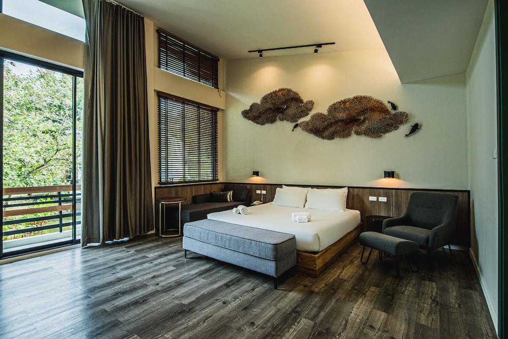 lumphawa amphawa resort