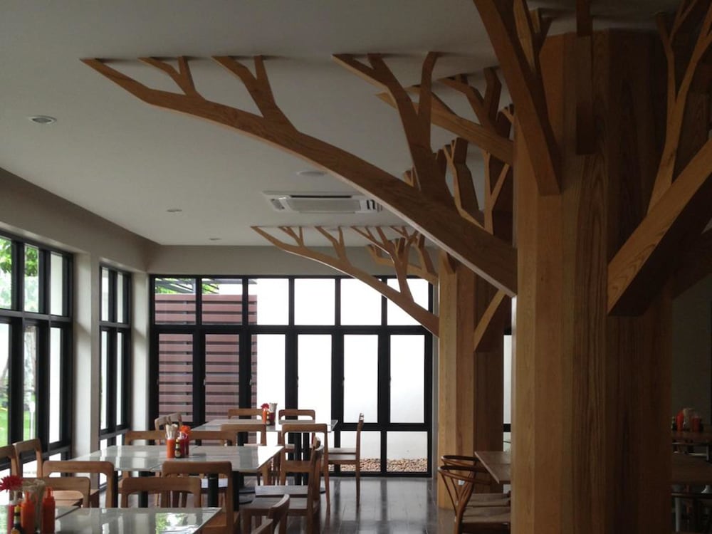 lumphawa amphawa resort