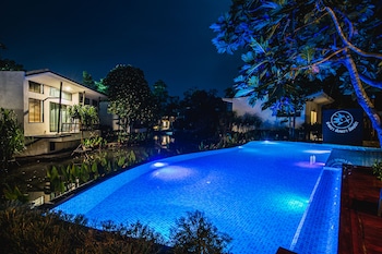 Lumphawa Amphawa Resort,,4 star