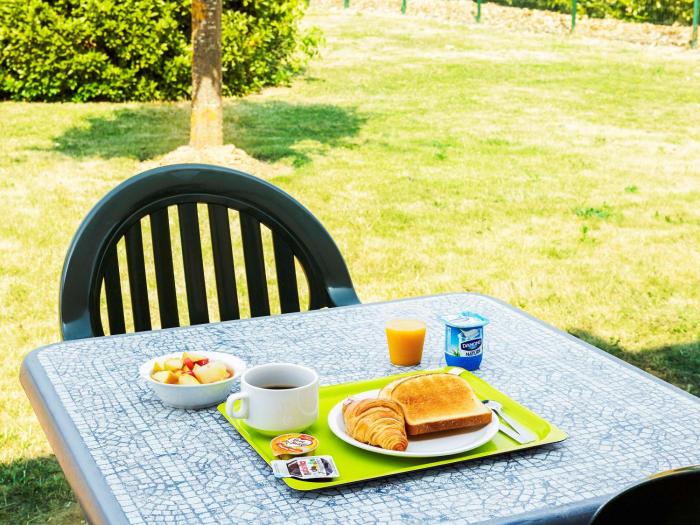 ibis budget chartres