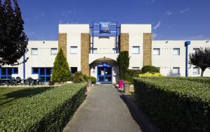 ibis budget chartres