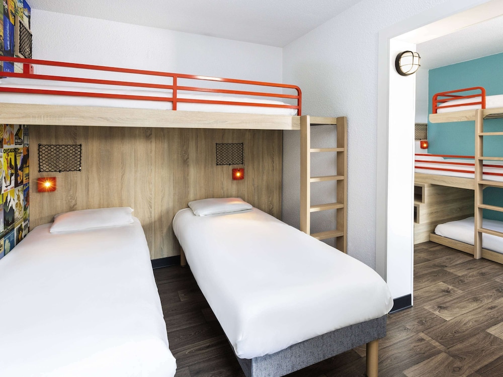 hotelf1 chambery nord