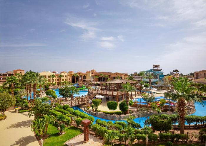 coral sea aqua club
