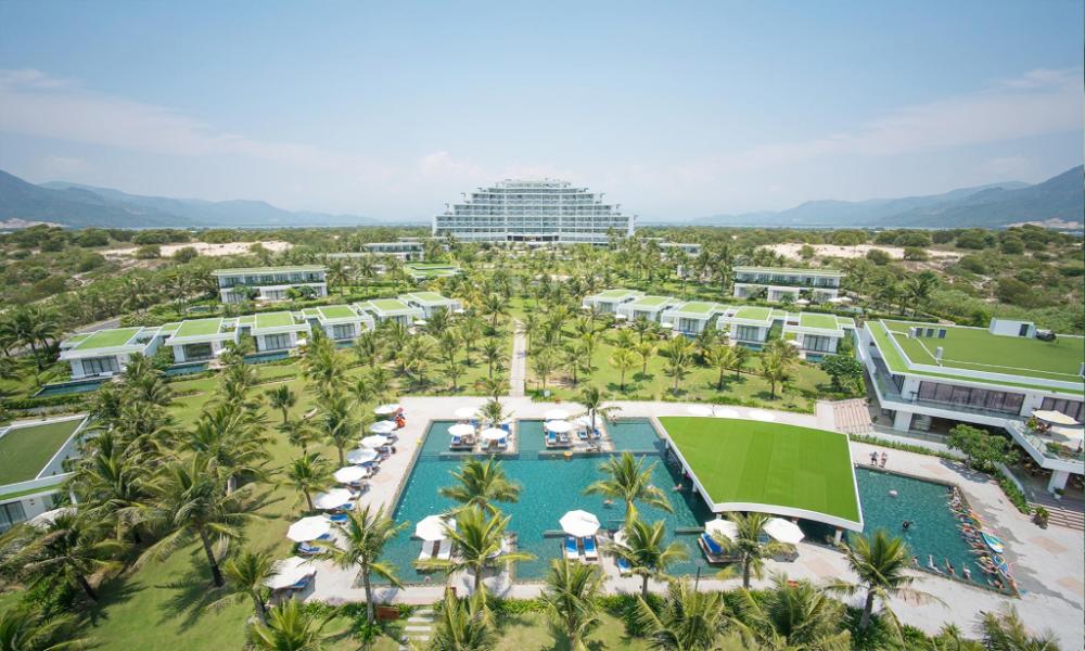 cam ranh riviera beach resort and spa