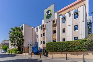 bandb hotel marseille parc chanot