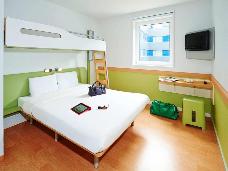 ibis budget marseille la valentine