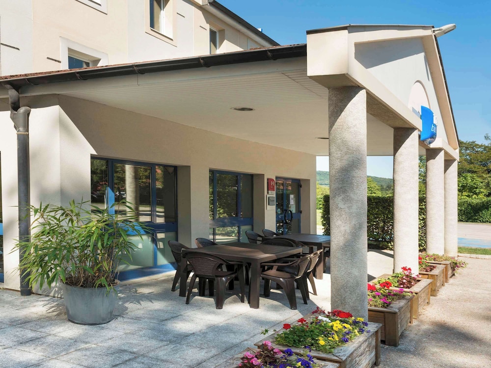 ibis budget lons le saunier