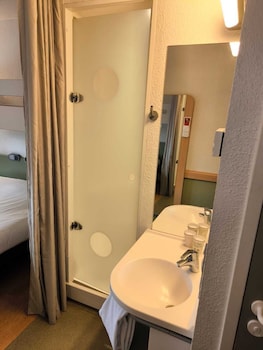 ibis budget lons le saunier