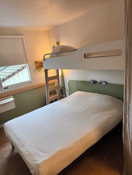 ibis budget lons le saunier